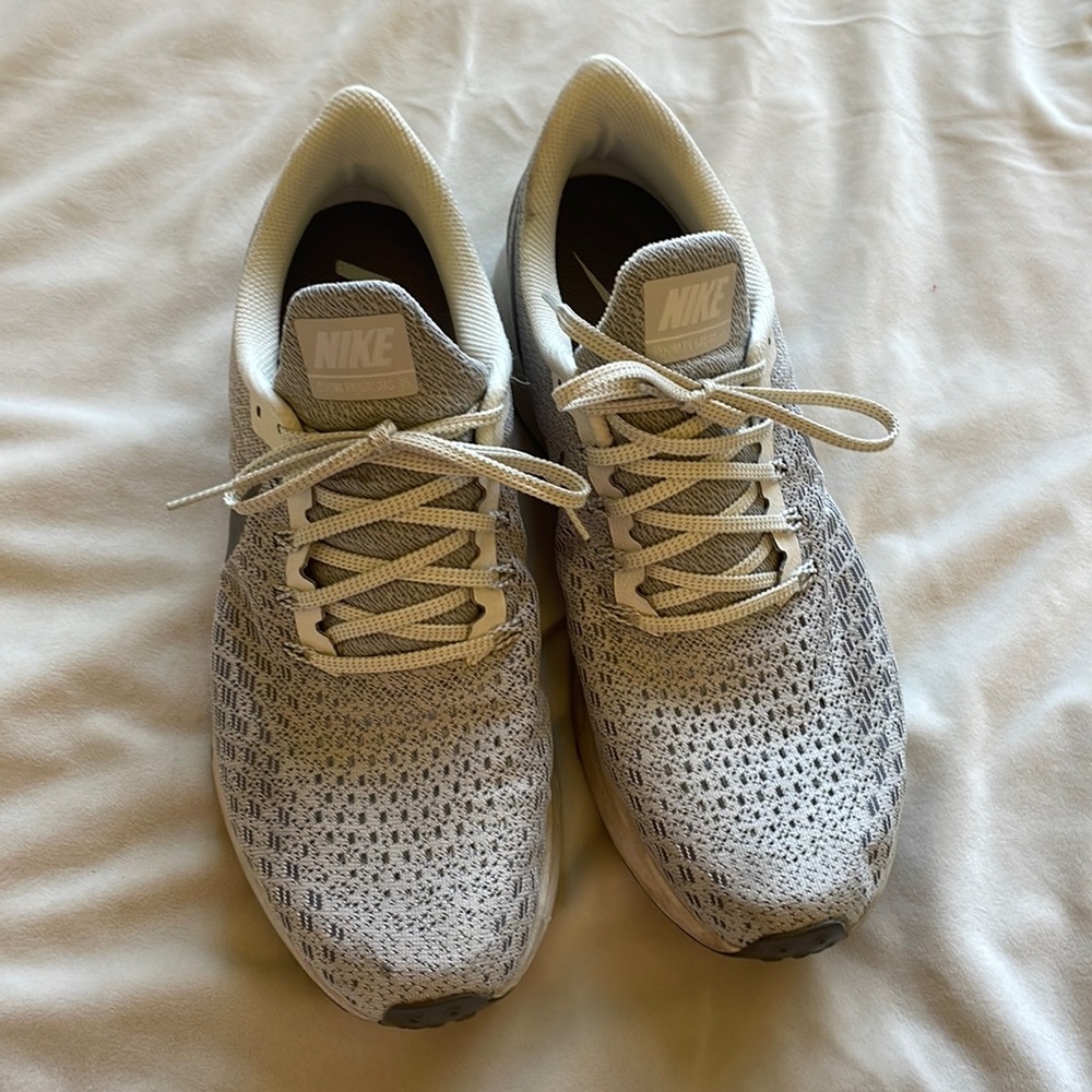 Mens Nike sneakers